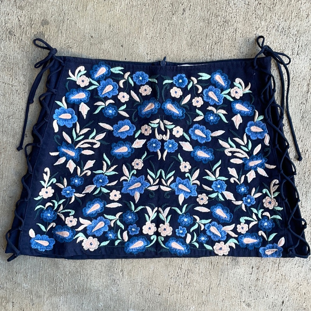 Zara Floral Embroidered Lace-up Mini Skirt